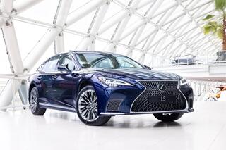 lexus-ls-500h-awd-president-line--