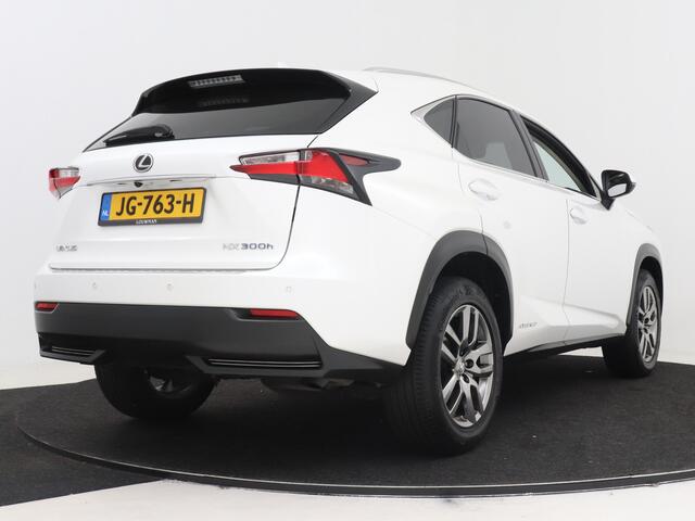 Lexus NX 300h AWD 25th Edition | Leer | Stoelverwarming | Adaptive Cruise Control | Lexus Navigatie |