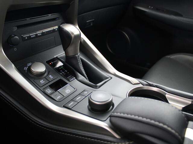 Lexus NX 300h AWD 25th Edition | Leer | Stoelverwarming | Adaptive Cruise Control | Lexus Navigatie |