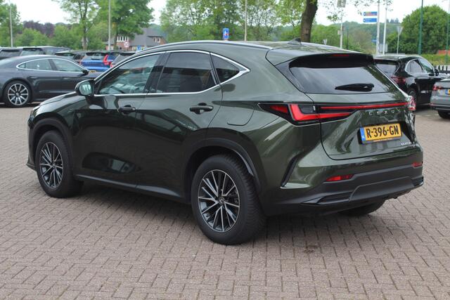 Lexus NX 450h+ AWD Launch Edition / 360Camera / Head-up / Leder / 18'' / Keyless / Sfeerverlichting / Stoelventilatie / Stuurverwarming / DAB / ACC