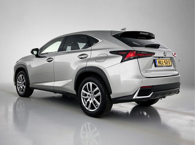 Lexus NX 300h AWD Luxury Edition Limited | Panoramadak | Trekhaak | Stoelverwarming | Apple CarPlay / Android Auto |