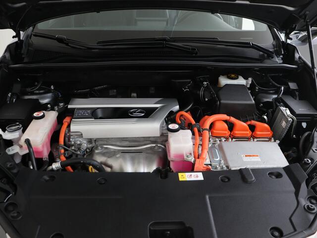 Lexus NX 300h AWD F Sport Line | Sunroof | Adaptieve Cruisecontrol | Sportstoelen |