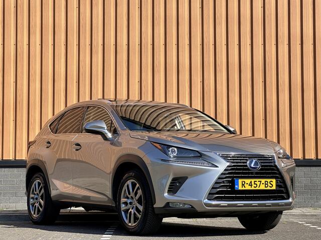 Lexus NX 300h AWD Luxury Line | Schuif/Kanteldak | Cruise Control | Achteruitrijcamera | Keyless Go/Entry | Apple Carplay/Android Auto | Parkeersensoren | DAB | Bluetooth | Stoelverwarming |