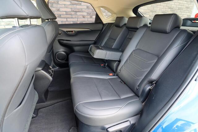 Lexus NX 300h Luxury Line | Schuifdak | Adaptieve cruise | Leer | Rijklaarprijs - incl.garantie