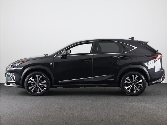Lexus NX 300h AWD F Sport Line Limited | Glazen Panoramadak | Stoelverwarming | Parkeersensoren | Lederen Bekleding |