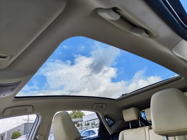 Lexus NX 300h AWD President line | Pano | Mark Levison | Navi | Sensoren