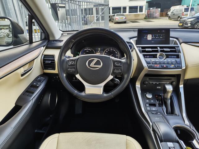 Lexus NX 300h AWD President line | Pano | Mark Levison | Navi | Sensoren