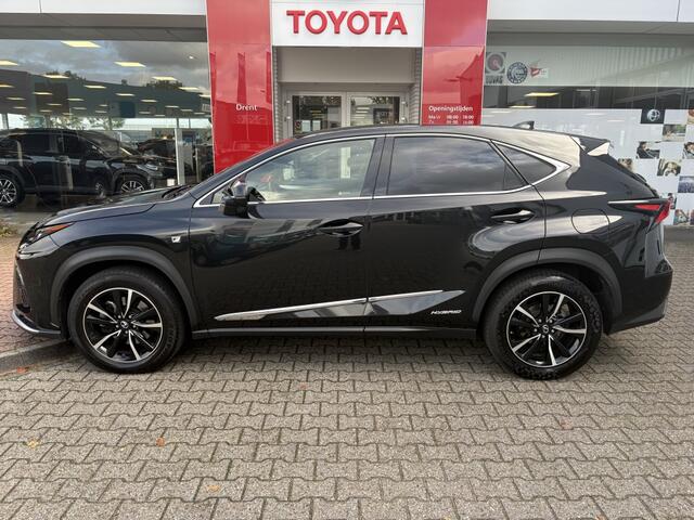 Lexus NX 300h AWD F Sport Line | Panoramadak | Trekhaak | Blindspot |
