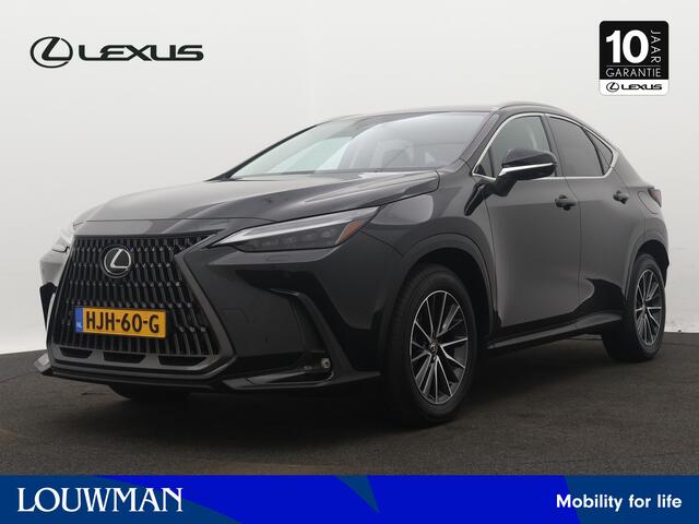 Lexus NX 450h+ Plug-In Hybrid AWD Executive Line | Lexus Link Pro Navigatie | Stoelverwarming en -ventilatie | Stuurverwarming | Head-up Display | 360 graden camera |
