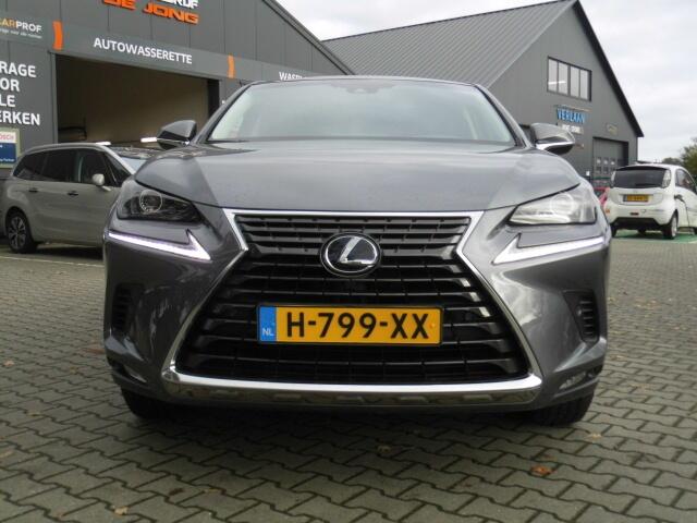 Lexus NX 300h AWD Edition 30