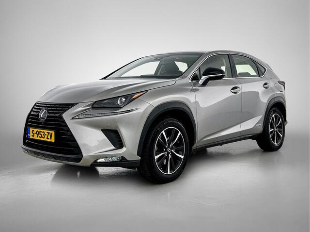 Lexus NX 300h AWD Sport Edition | Apple CarPlay / Android Auto | Panoramadak | Trekhaak |