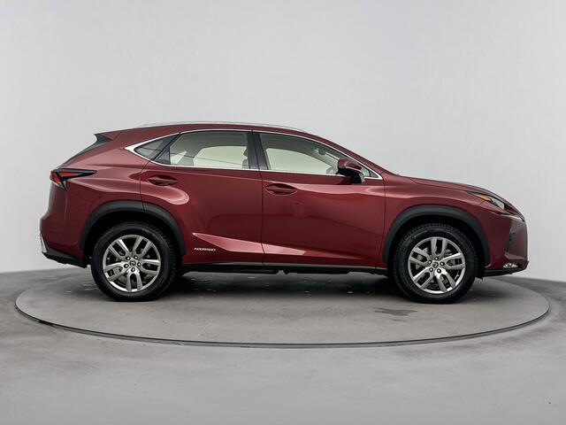 Lexus NX 300h AWD Business Line Pro | Carplay | Stoelverwarming | Adaptive Cruise |