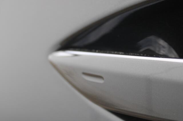 Lexus NX 300h AWD Luxury Line + Elektr.schuifkantel dak