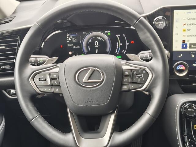 Lexus NX 450h+ AWD Luxury Line | Trekhaak | 1500Kg Trekgew. | Leder | And