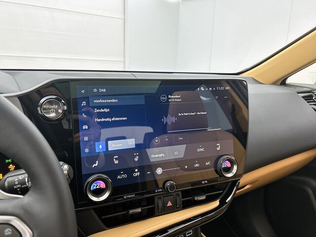 Lexus NX 450h+ AWD Luxury Line | Explorer Pack | Panoramisch dak |