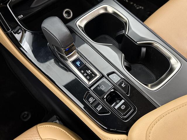 Lexus NX 450h+ AWD Launch Edition