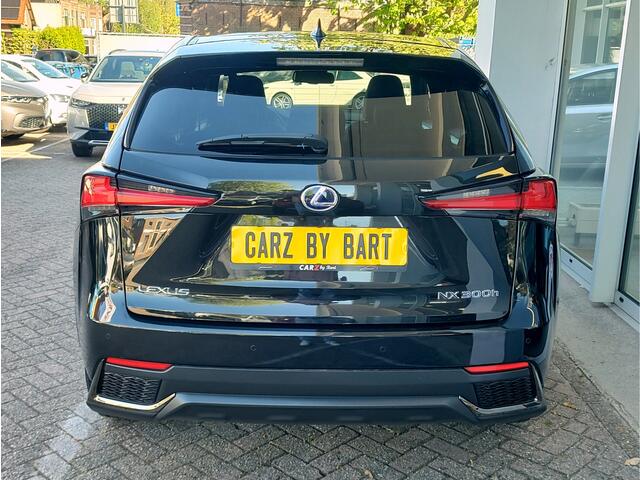 Lexus NX 300h AWD F SPORT LINE AUTOMAAT Head-up Display | Stoelventilatie | Panoramadak