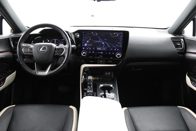 Lexus NX 450h+ AWD Executive Line | Triple Led | Stoelgeheugen | Head-Up Display | Verwarmbaar stuurwiel