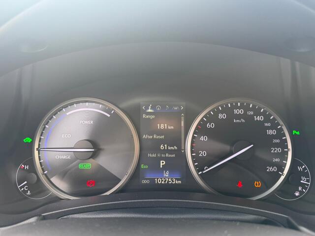 Lexus NX 300h AWD President Line | Trekhaak | Mark-Levinson | Stoelverwarming & Koeling |