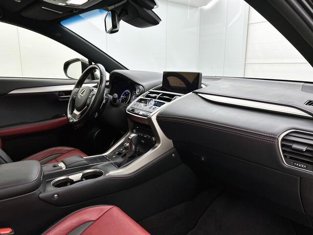 Lexus NX 300h AWD F F SPORT Line | Mark Levinson | Panoramadak | Stoelventilatie |