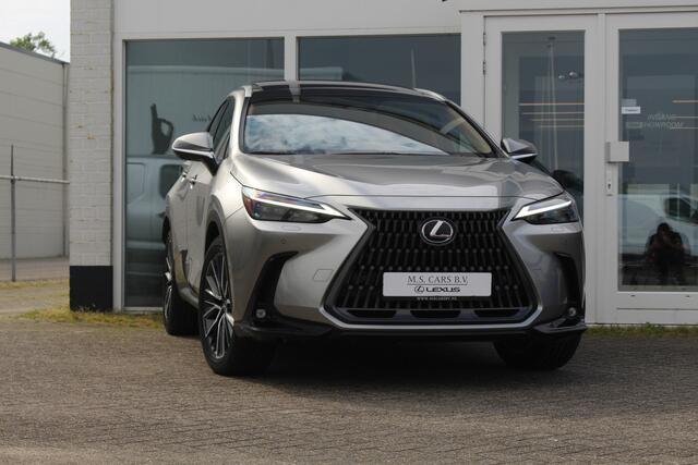 Lexus NX 450h+ AWD President Line I Mark Lev. I Pano I Facelift I Plug-in I Direct leverbaar!