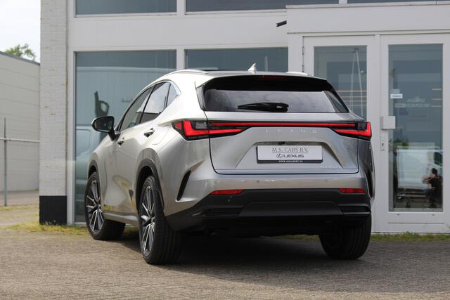 Lexus NX 450h+ AWD President Line I Mark Lev. I Pano I Facelift I Plug-in I Direct leverbaar!
