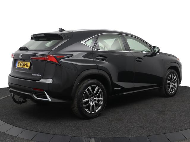 Lexus NX 300h AWD Edition 30 | Afneembare trekhaak | Stuurwielverwarming | Adaptive Cruise Control