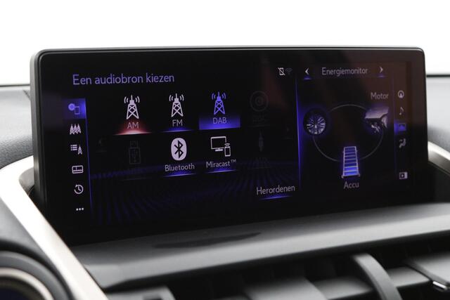 Lexus NX 300h AWD Edition 30 | Afneembare trekhaak | Stuurwielverwarming | Adaptive Cruise Control