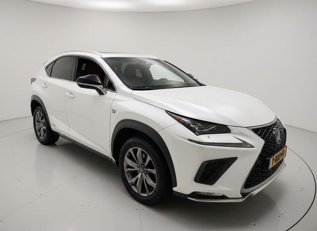 Lexus NX 300h AWD F F SPORT Line | Carplay | Stoelverwarming | Adaptive Cruise |