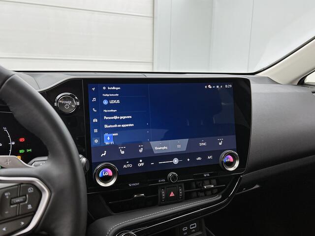Lexus NX 450h+ AWD Luxury Line | Trekhaak | Apple Carplay / Android Auto |