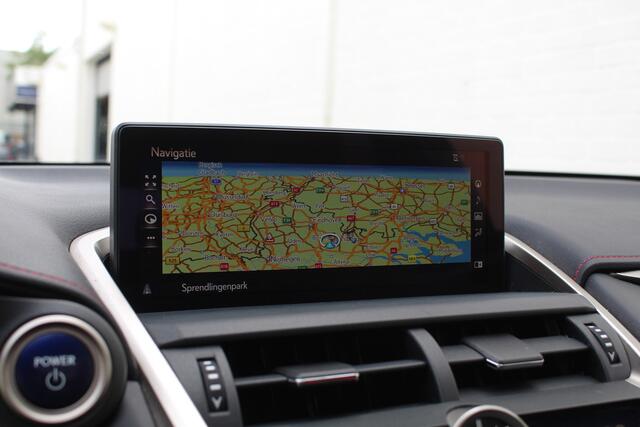 Lexus NX 300h Hybrid AWD F Sport Premium I Facelift I Mark Lev. I Pano I Applecarplay