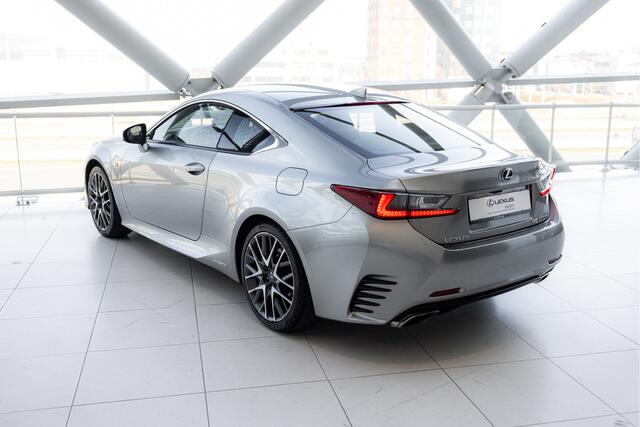 Lexus RC 300h F SPORT Line Limited | Stoelverwarming & Koeling | Adaptive Cruise Control | Stoelgeheugen |