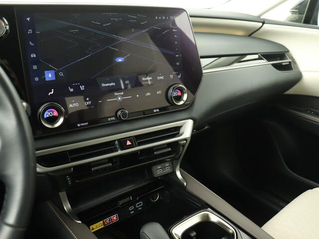 Lexus RX 450h+ Plug-in Hybrid Luxury Line | NL-Auto | Stoelverwarming /- koeling | 21" Lichtmetalen velgen |