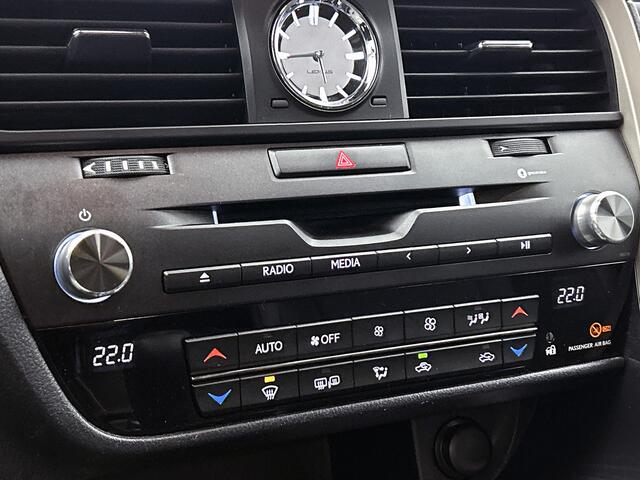 Lexus RX 450h 4WD Business Line