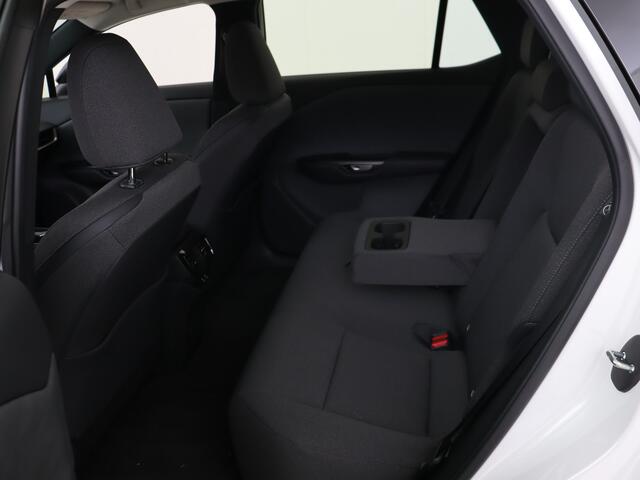 Lexus RZ 450e Comfort Line 71 kWh | Stoelverwarming | 20" Velgen | Standkachel |