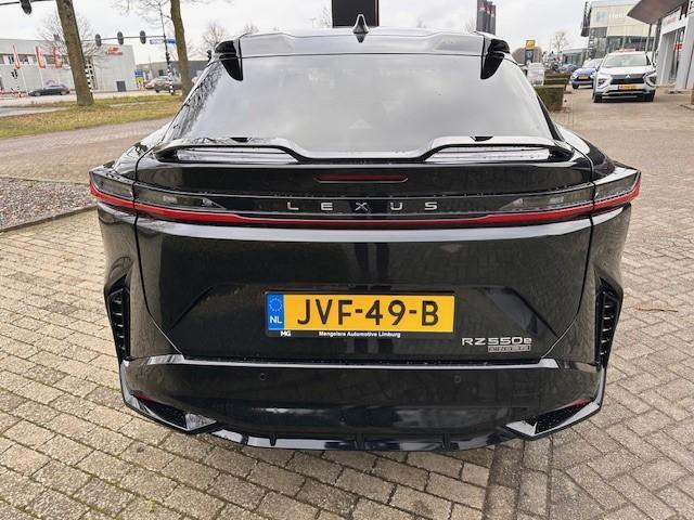 Lexus RZ 550e DIRECT 4 F SPORT 77 kWh