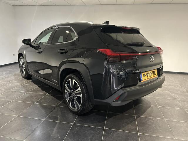 Lexus Ux 250h Preference Line | Leder | AppleCarplay/AndroidAuto | Achteruitrijcamera