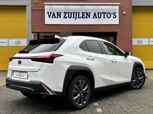 Lexus Ux 300h F-Sport Design Leder ACC Camera Blindspot 18'' BTW