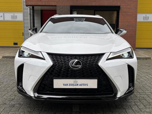 Lexus Ux 300h F-Sport Design Leder ACC Camera Blindspot 18'' BTW