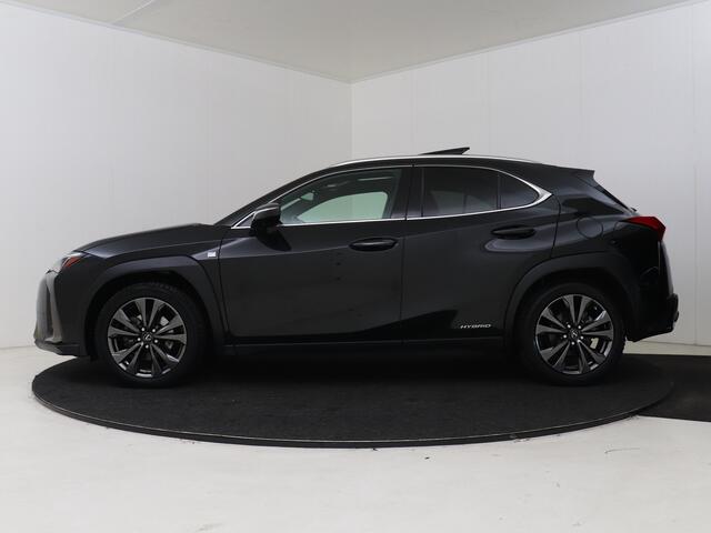 Lexus Ux 250h AWD F Sport Premium | Mark Levinson | Sunroof | 360 Camera | HUD |