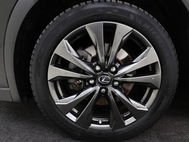 Lexus Ux 250h AWD F Sport Premium | Mark Levinson | Sunroof | 360 Camera | HUD |