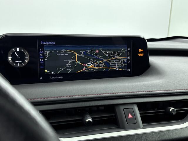 Lexus Ux 250h F Sport Premium | Groot Navigatie | Schuif- Kanteldak | Stoelverwarming |