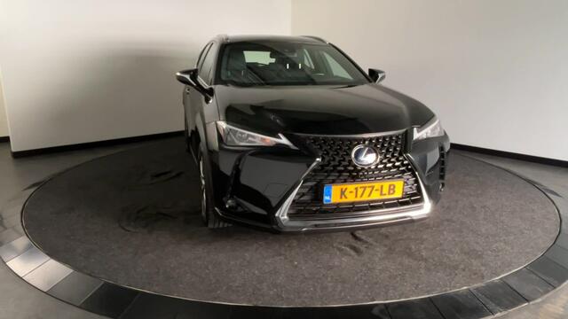 Lexus Ux 300e Business 54 kWh Elektrisch Rijden in Stijl | Nette auto | Apple Carplay / Android Auto