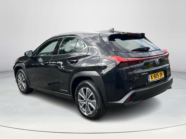 Lexus Ux 300e Business 54 kWh | Carplay | Electr. bestuurdersstoel | Parkeercamera | Adaptive cruise control |