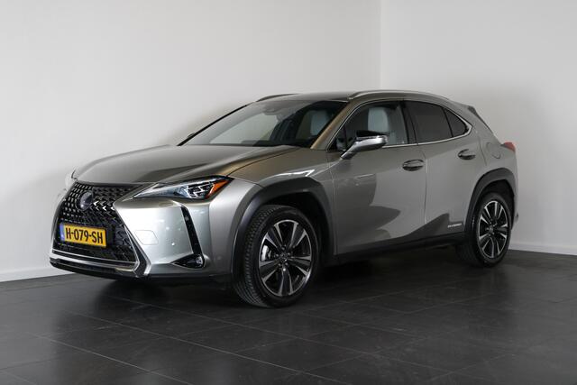 Lexus Ux 250h Executive Line | Dealeronderhouden | Parkeersensoren | Head-up display |