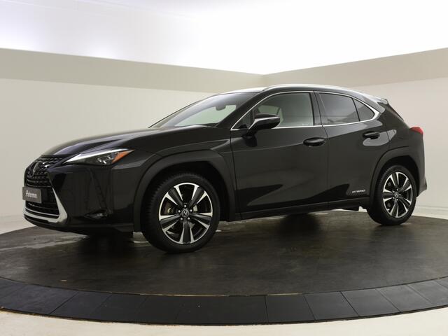 Lexus Ux 250h Premium Edition | Leder | PDC V+A | Stoelverwarming