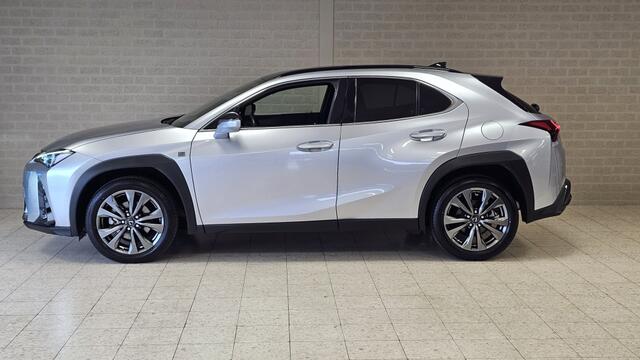 Lexus Ux 250h F-Sport-Design Navi Camera Winterpakket Géén Afleverkosten