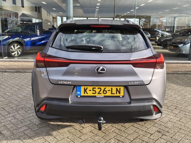 Lexus Ux 250h Business Line | Trekhaak | Navi | Keyless Entry & Start