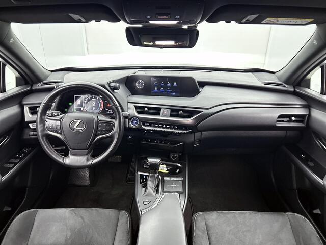 Lexus Ux 250h First Edition | Premium uitgevoerd |
