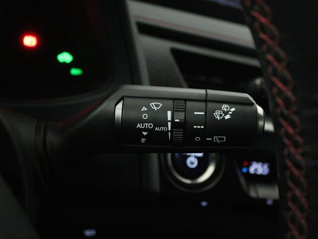 Lexus Ux 250h F Sport Premium | Mark Levinson Audio | Apple Carplay / Android Auto |